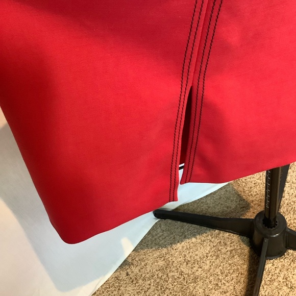 Boden Red Midi Dress with V-Neck - Picture 4 of 8